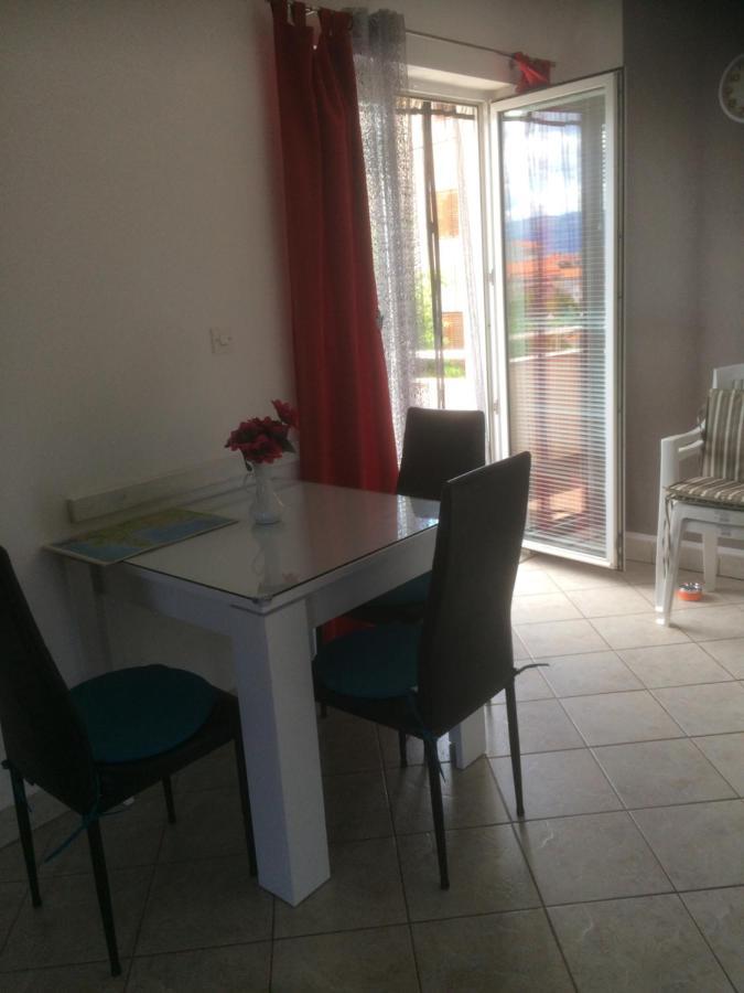 Botic Apartments Šilo Exteriér fotografie