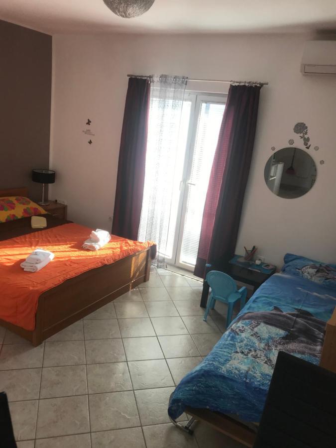 Botic Apartments Šilo Exteriér fotografie