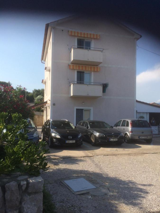 Botic Apartments Šilo Exteriér fotografie